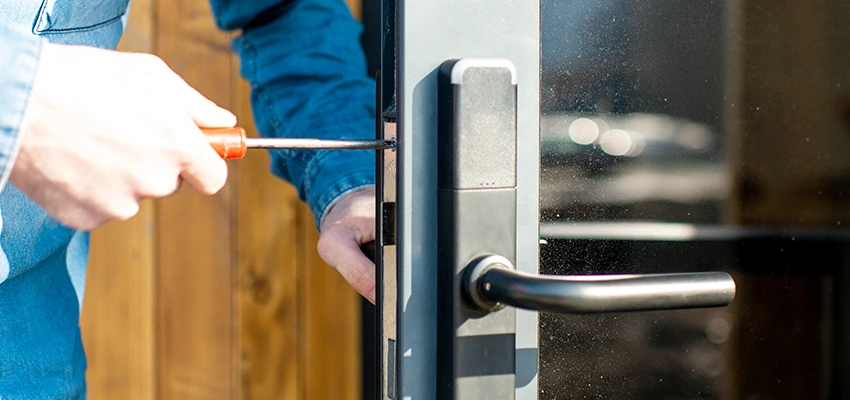 Aluminium Door Lock Replacement in Valinda, California